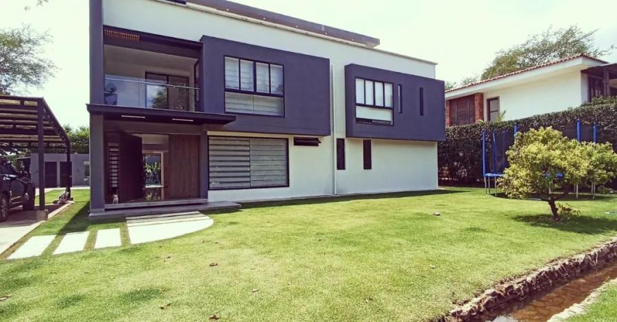 Foto Casa en Venta en Pance, Cali, Valle del Cauca - $ 2.500.000.000 - CAV192642 - BienesOnLine