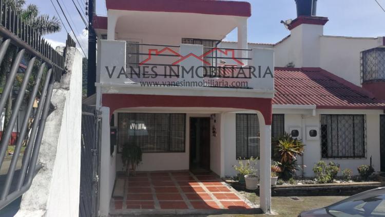 Foto Casa en Venta en Villavicencio, Villavicencio, Meta - $ 350.000.000 - CAV147440 - BienesOnLine