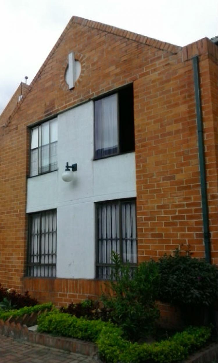 Foto Casa en Venta en Ciudadela Colsubsidio, , Bogota D.C - $ 265.000.000 - CAV74513 - BienesOnLine