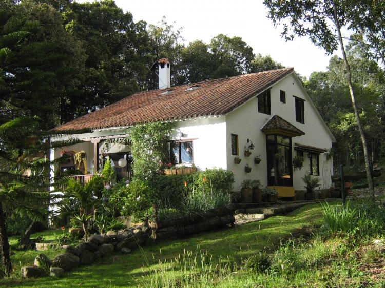 Finca EL REMANSO en Villa de Leyva con terreno de 12.460 m2 ,casa de 200 m2 y cabaña de 22 m2