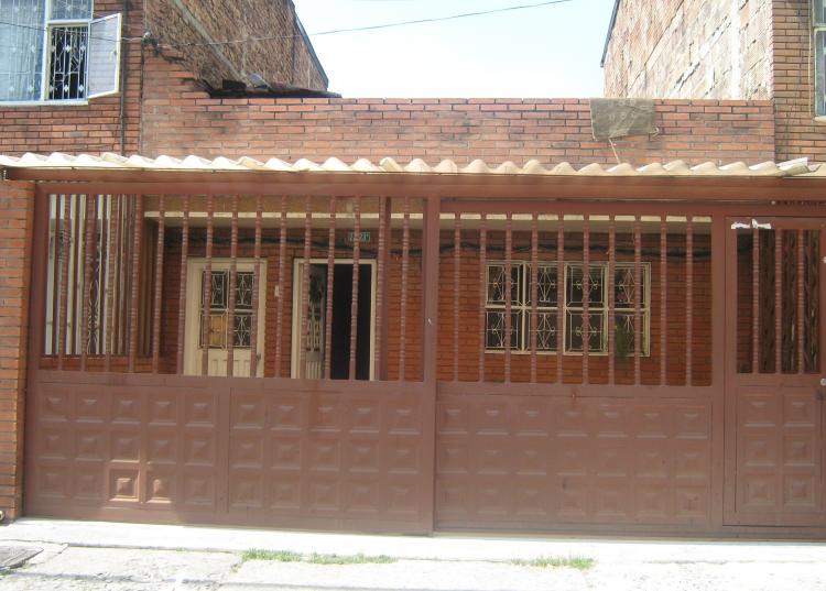 Foto Casa en Venta en country sur, Rafael Uribe, Bogota D.C - $ 130 - CAV5912 - BienesOnLine