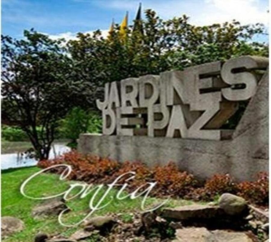 Lote doble cementerio jardines de paz