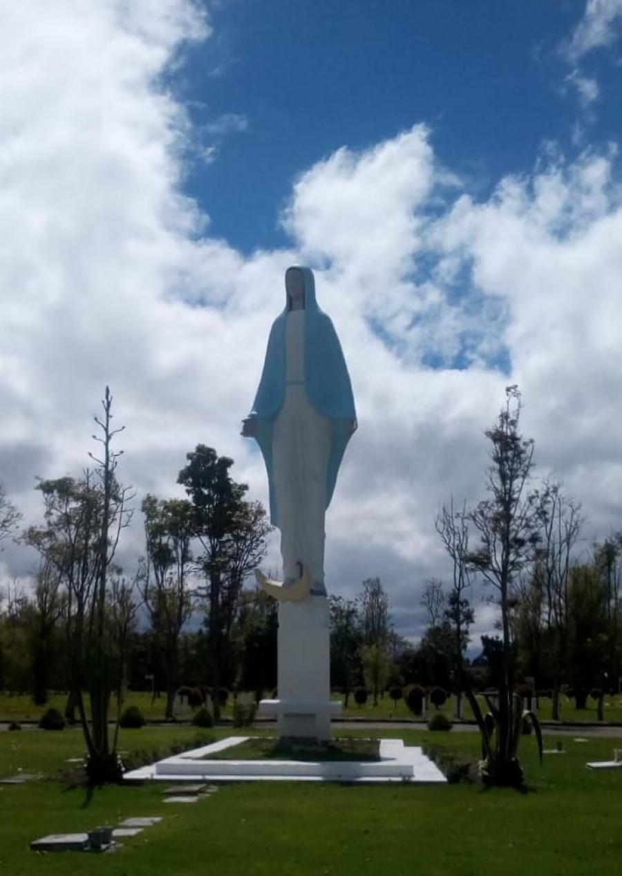 Lotes funerarios triples Parque Cementerio La Inmaculada