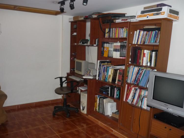 Home in Metric Way