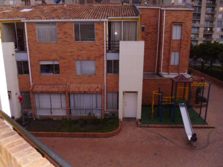 Foto Casa en Venta en TOSCANA PRADERA NORTE   ARANJUEZ, Usaquén, Bogota D.C - $ 385.000.000 - CAV59183 - BienesOnLine