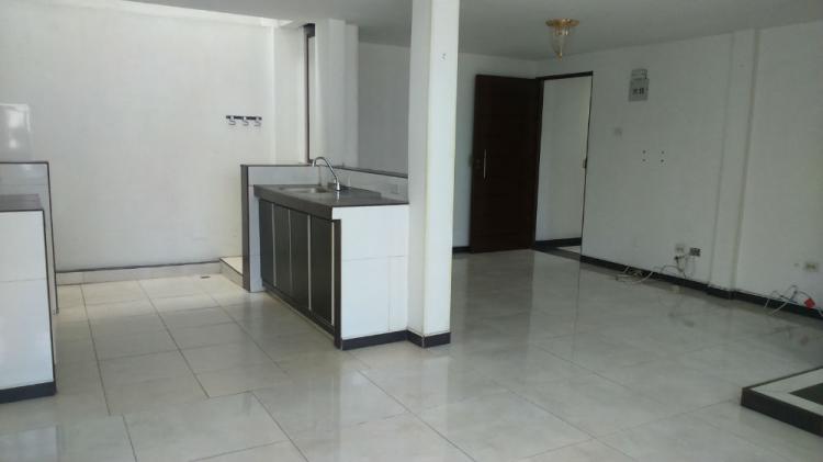 SE VENDE APARTAMENTO DUPLEX CERCANO AL CENTRO EN PALMIRA (VALLE)