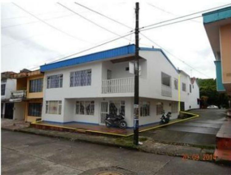 Se arrienda casa ideal para centro de salud u oficinas Guatiquía Villavicencio