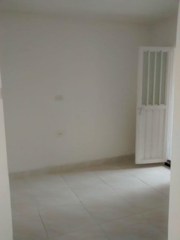 Foto Apartamento en Arriendo en INTERLAKE, Ibagué, Tolima - $ 600.000 - APA123750 - BienesOnLine