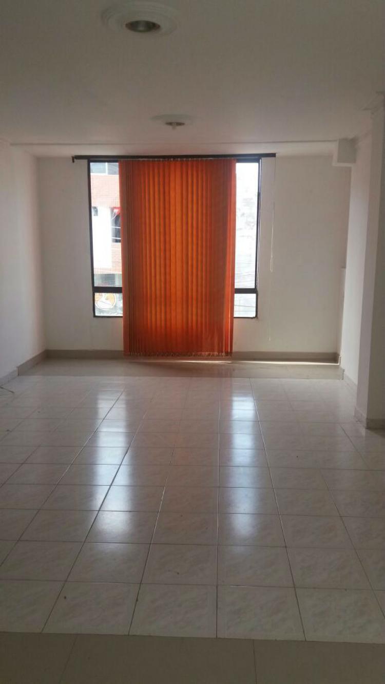 Foto Oficina en Arriendo en Prados Del Norte, Ibagué, Tolima - $ 450.000 - OFA123758 - BienesOnLine