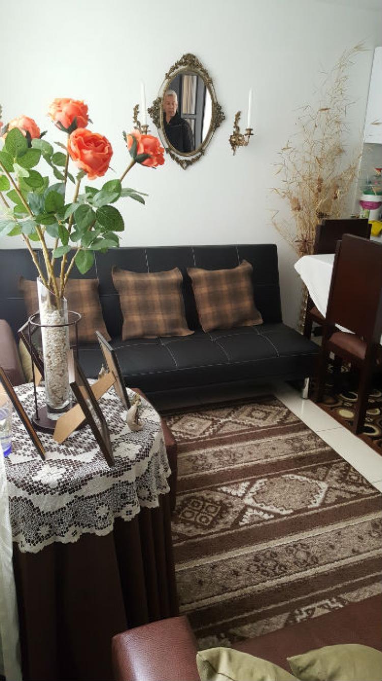Home in Metric Way