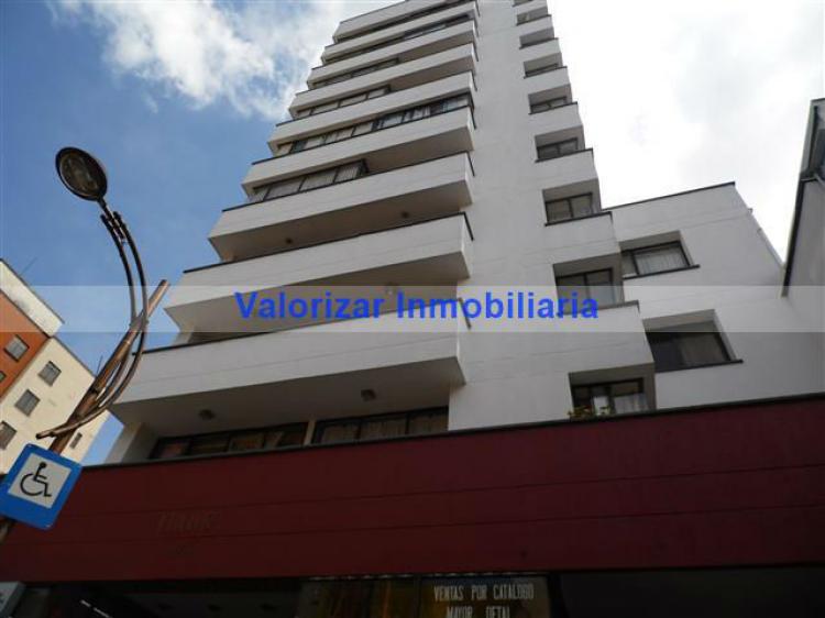 SE VENDE APARTAMENTO EN EL CENTRO