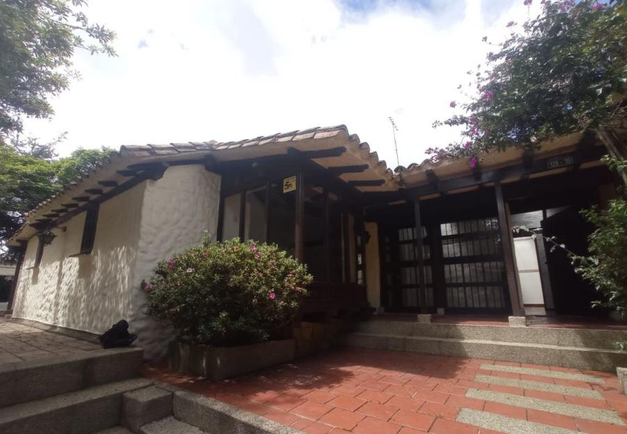 Foto Casa en Venta en CALATRAVA, Suba, Bogota D.C - $ 1.300.000.000 - CAV196137 - BienesOnLine