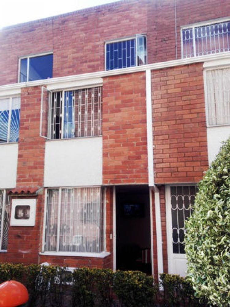 Foto Casa en Venta en Bogotá, Bogota D.C - $ 255.000.000 - CAV78085 - BienesOnLine