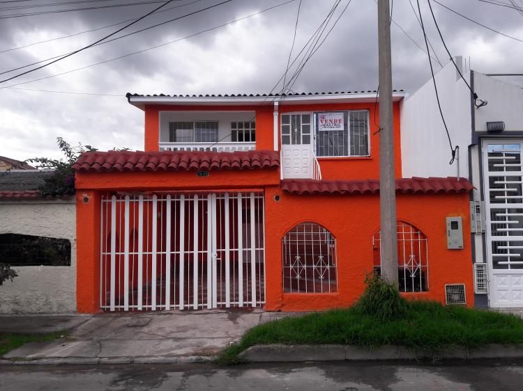 Foto Casa en Venta en castilla, Kennedy, Bogota D.C - $ 370.000.000 - CAV153898 - BienesOnLine