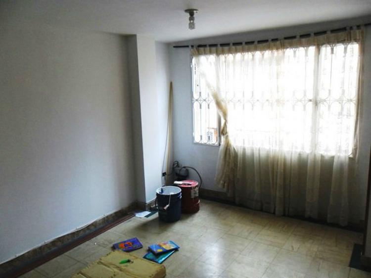 Foto Casa en Venta en Bogotá, Bogota D.C - $ 300.000.000 - CAV77393 - BienesOnLine