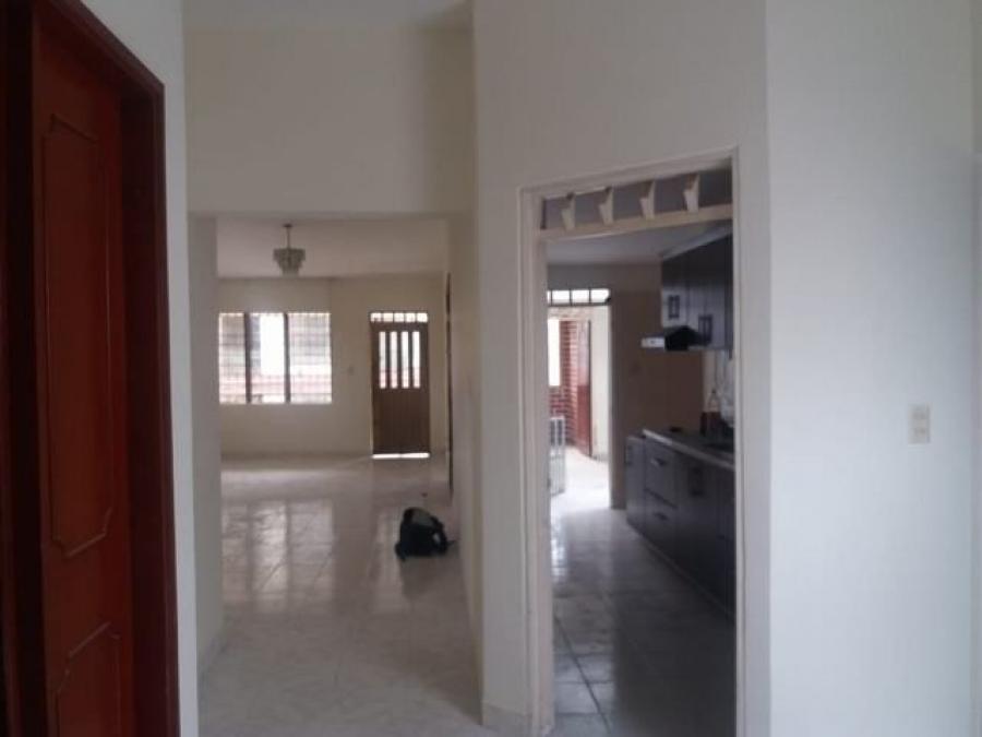 Foto Casa en Venta en Sajonia, Tuluá, Valle del Cauca - $ 700.000.000 - CAV176626 - BienesOnLine