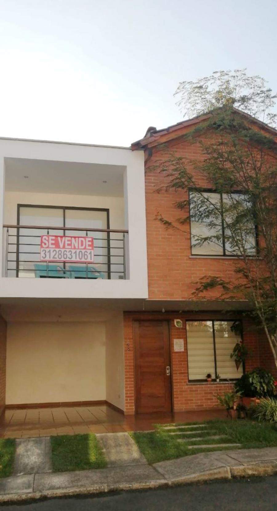 Se vende casa en la Ceja