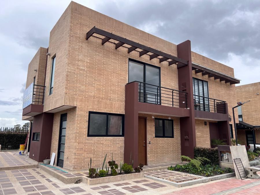 Foto Casa en Venta en Santa Monica, Tabio, Cundinamarca - $ 670.000.000 - CAV202423 - BienesOnLine