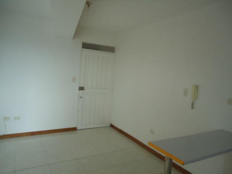 VENDE APARTAESTUDIO EN SAN JUAQUIN $ 80.000.000