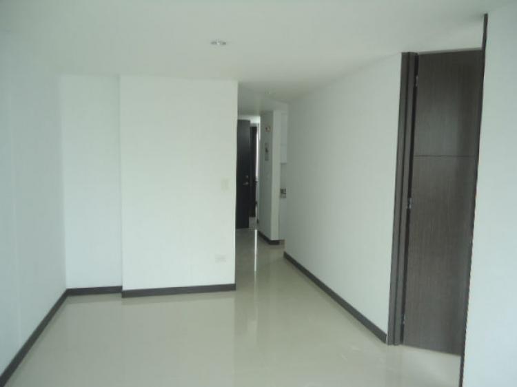 VENDE APARTAMENTO EN CHIPRE - $ 150.000.000