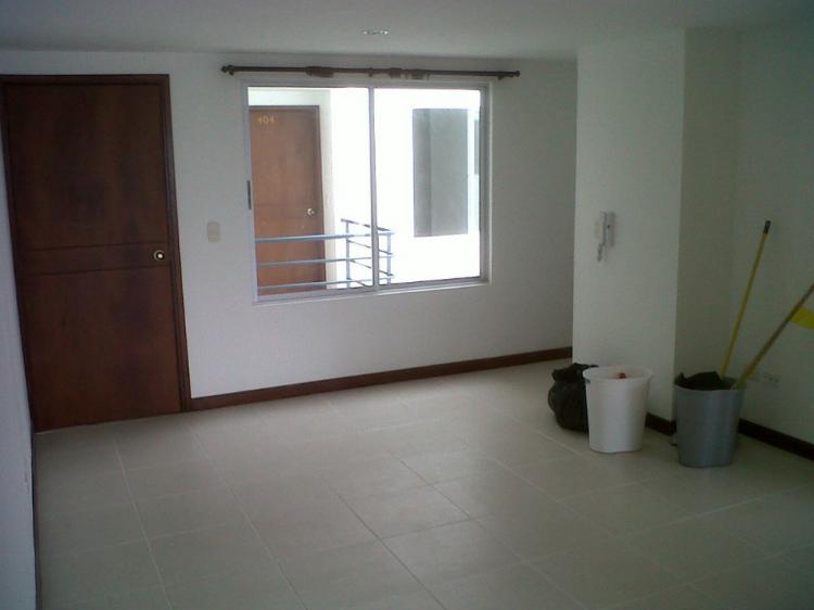 VENDE APARTAMENTO EN EL BARRIO CHIPRE - $ 180.000.000