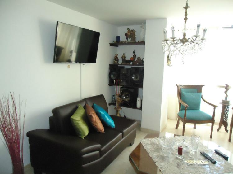 VENDE APARTAMENTO EN EL BARRIO MILAN - $ 170.000.000