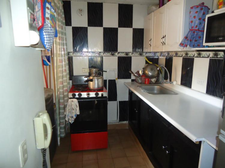 VENDE APARTAMENTO EN LOS NOGALES - $85.0000.000