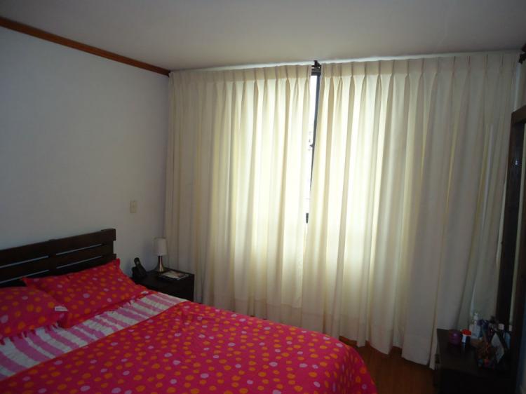 VENDE APARTAMENTO EN LOS ROSALES - $ 150.000.000