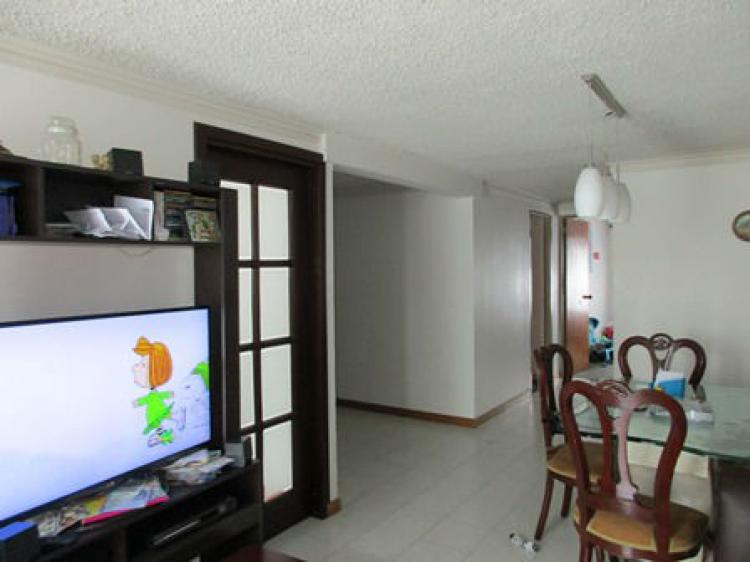 VENDE APARTAMENTO VIA LA LINDA $ 170.000.000