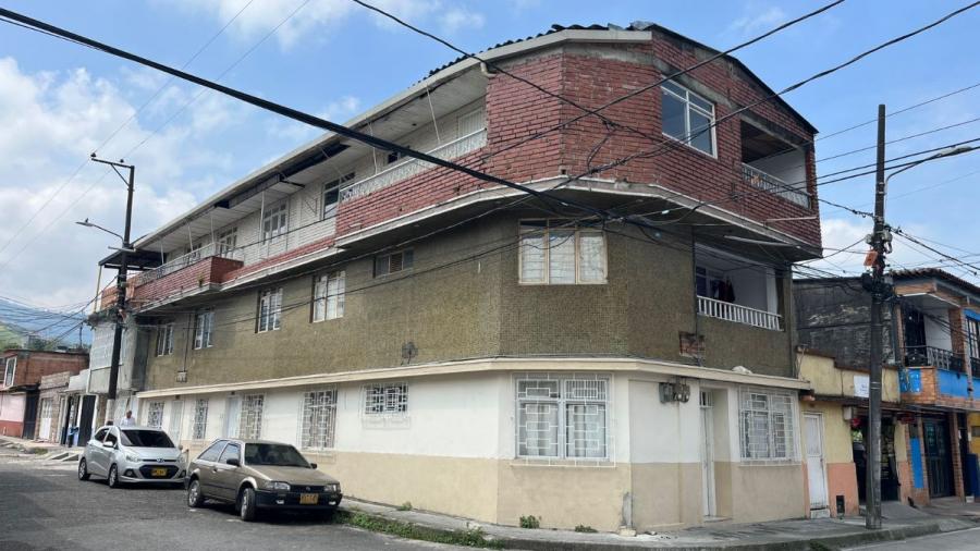 Foto Edificio en Venta en Dosquebradas, Risaralda - $ 700.000.000 - EDV202085 - BienesOnLine