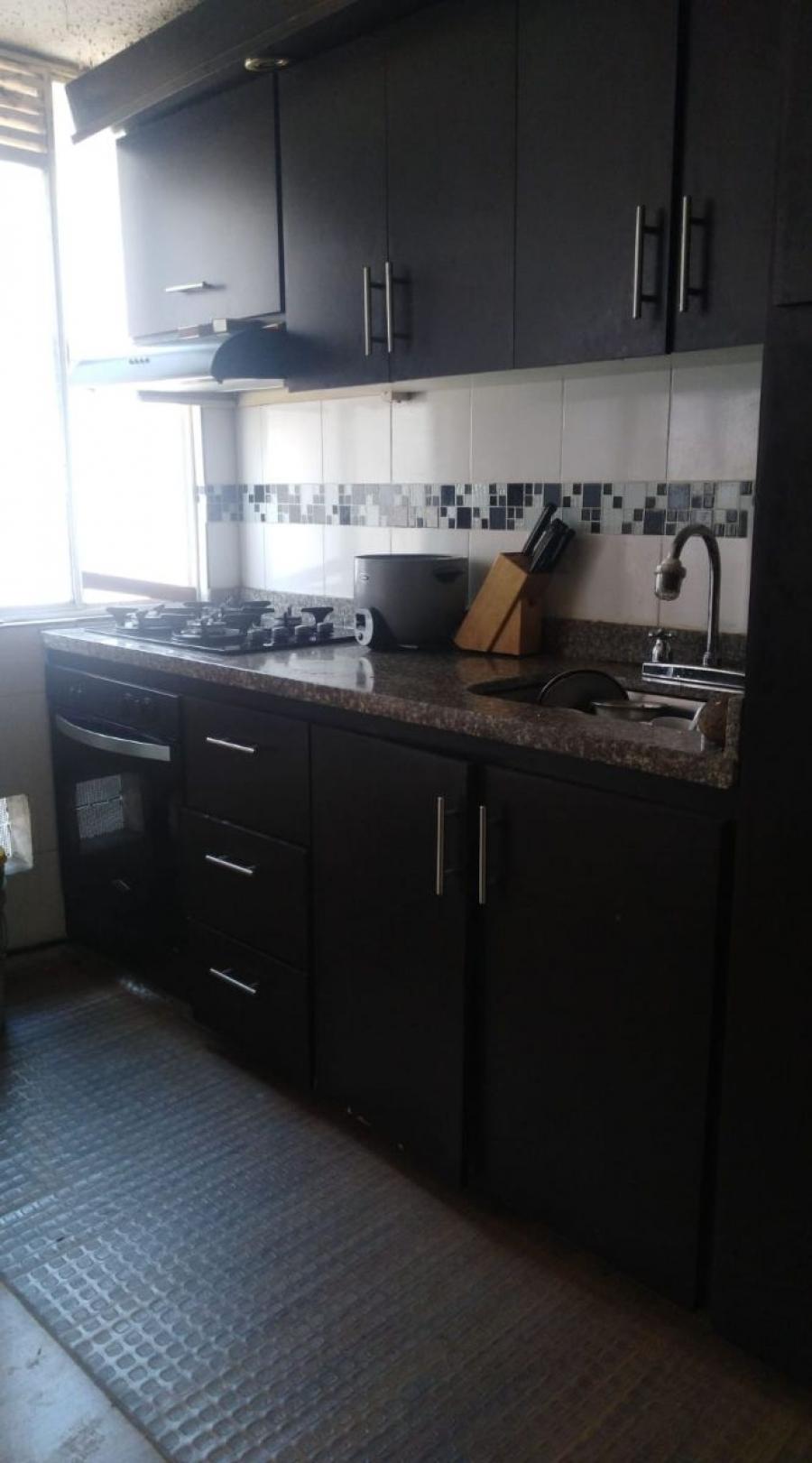 Vendo apartamento bosa recreo, ubicado en el 1 piso, cocina integral, piso laminado,3 habitaciones,l