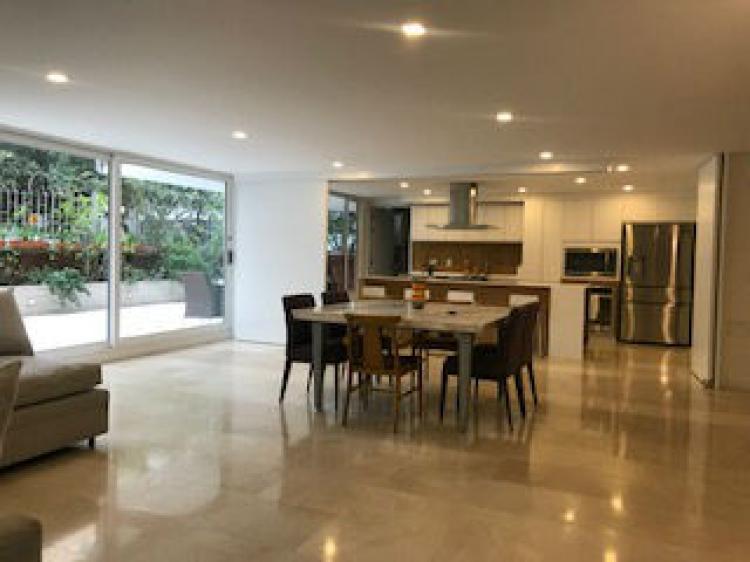 Foto Apartamento en Venta en El Nogal, Chapinero, Bogota D.C - $ 1.650.000.000 - APV158023 - BienesOnLine