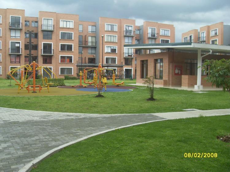 Foto Apartamento en Venta en Conjunto Residencial Pinares, Madrid, Cundinamarca - $ 116.000.000 - APV136711 - BienesOnLine