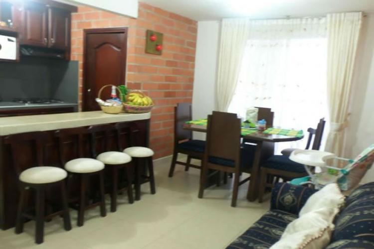 VENDO APARTAMENTO EN SECTOR ALTOS DE LA COLINA APN0020