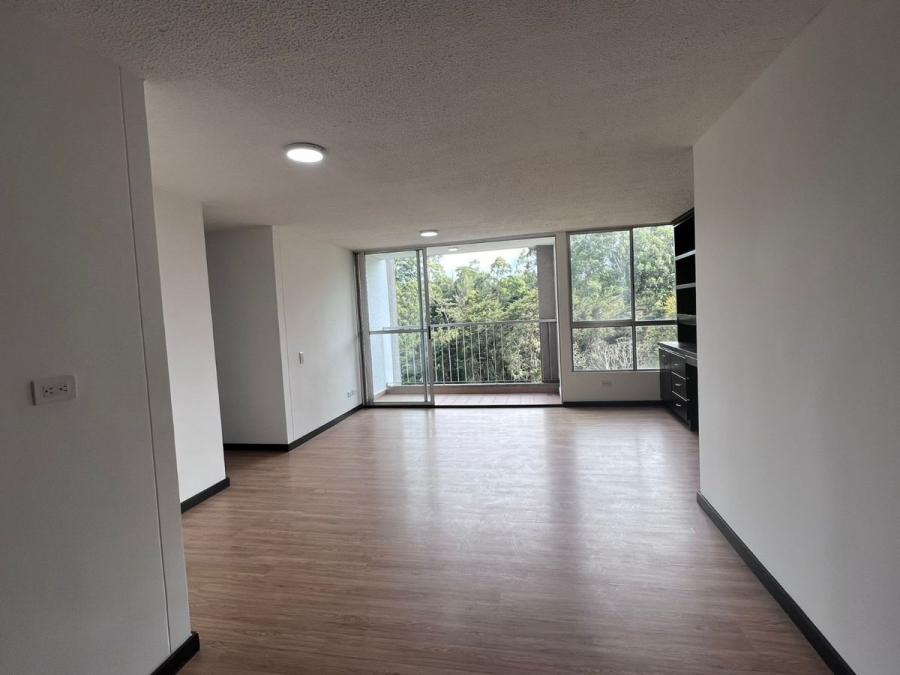 VENDO APARTAMENTO EN ZONA ORIENTE RIONEGRO ANTIOQUIA