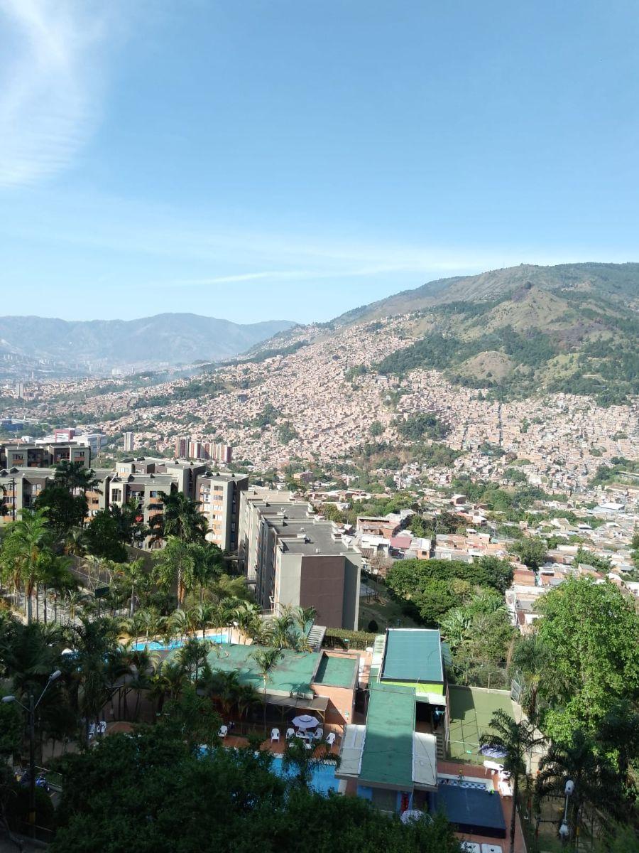 Foto Apartamento en Venta en BUENOS AIRES, Medellín, Antioquia - $ 240.000.000 - APV206965 - BienesOnLine