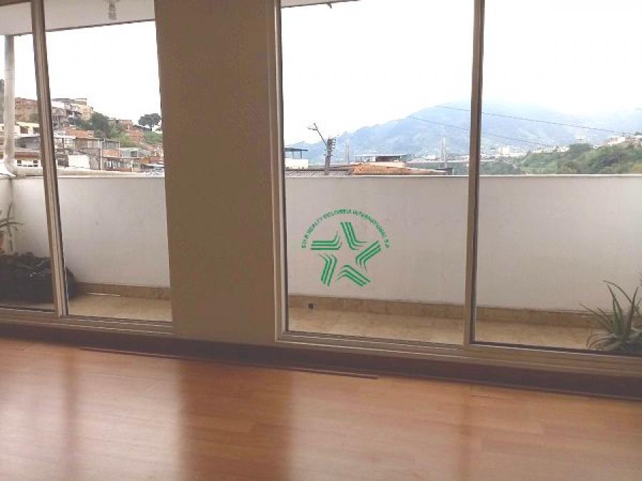Foto Casa en Venta en Alfonso Lopez, Pereira, Risaralda - $ 370.000.000 - CAV202912 - BienesOnLine