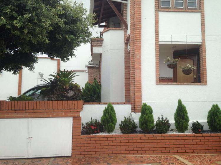 Foto Casa en Venta en ALTOS DE PAN DE AZUCAR, Bucaramanga, Santander - $ 650.000.000 - CAV110355 - BienesOnLine