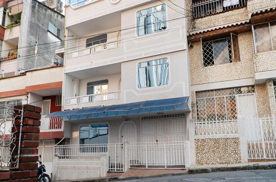 Foto Casa en Venta en diamante 1, Floridablanca, Santander - $ 622.999.999 - CAV202880 - BienesOnLine