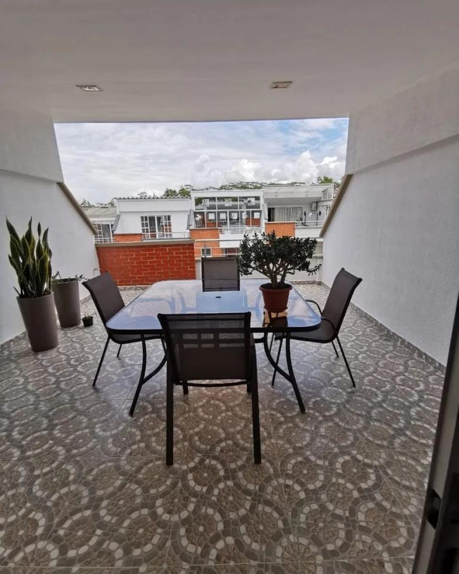 Vendo casa en el conjunto Santa Clara en Pereria 180 metros cuadrados 