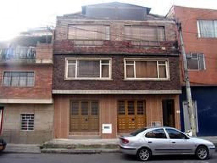 Foto Casa en Venta en FERIAS, Engativá, Bogota D.C - $ 640.000.000 - CAV206860 - BienesOnLine