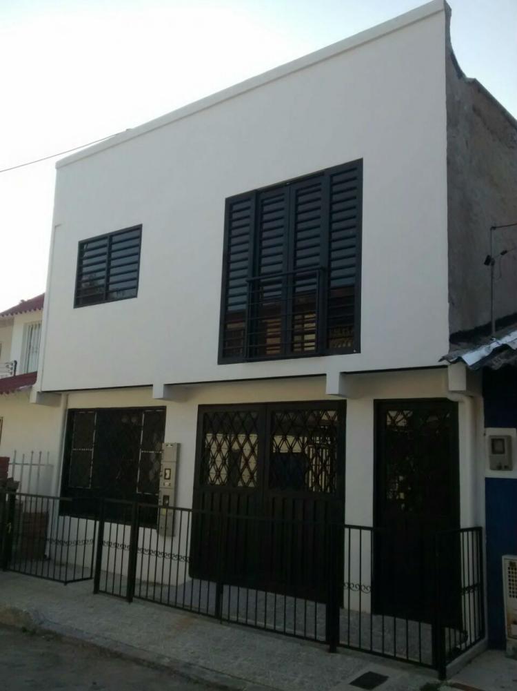 Vendo Casa Remodelada 2 plantas más apartamento independiente Rentando Garaje  Girardot OLIMPICA