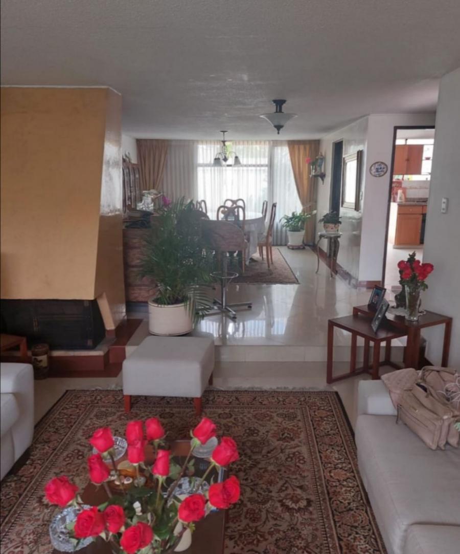 Foto Casa en Venta en Pontevedra Bogota, Pontevedra Bogota, Bogota D.C - $ 880.000.000 - CAV200632 - BienesOnLine