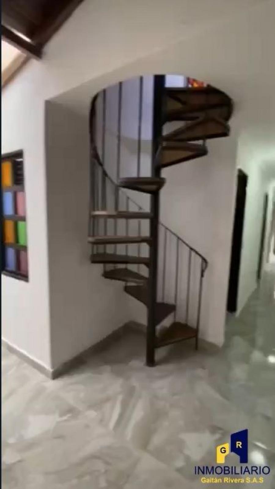 VENDO CASA EN SABANETA