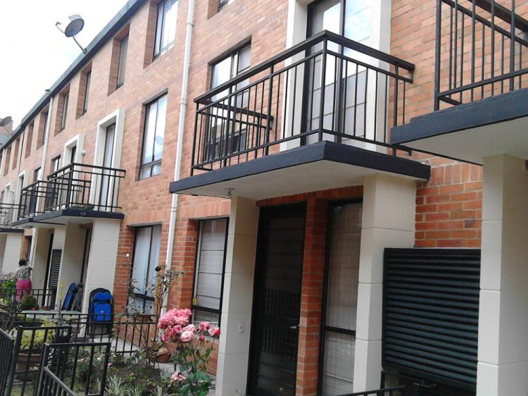 Foto Casa en Venta en SALITRE ALTO, Ciudad Salitre Oriental, Bogota D.C - $ 605.000.000 - CAV116200 - BienesOnLine