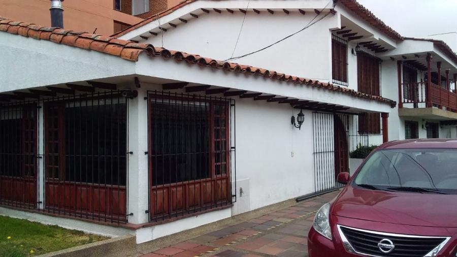 Foto Casa en Venta en Nueva Autopista, Cedritos, Bogota D.C - $ 2.800.000.000 - CAV187807 - BienesOnLine