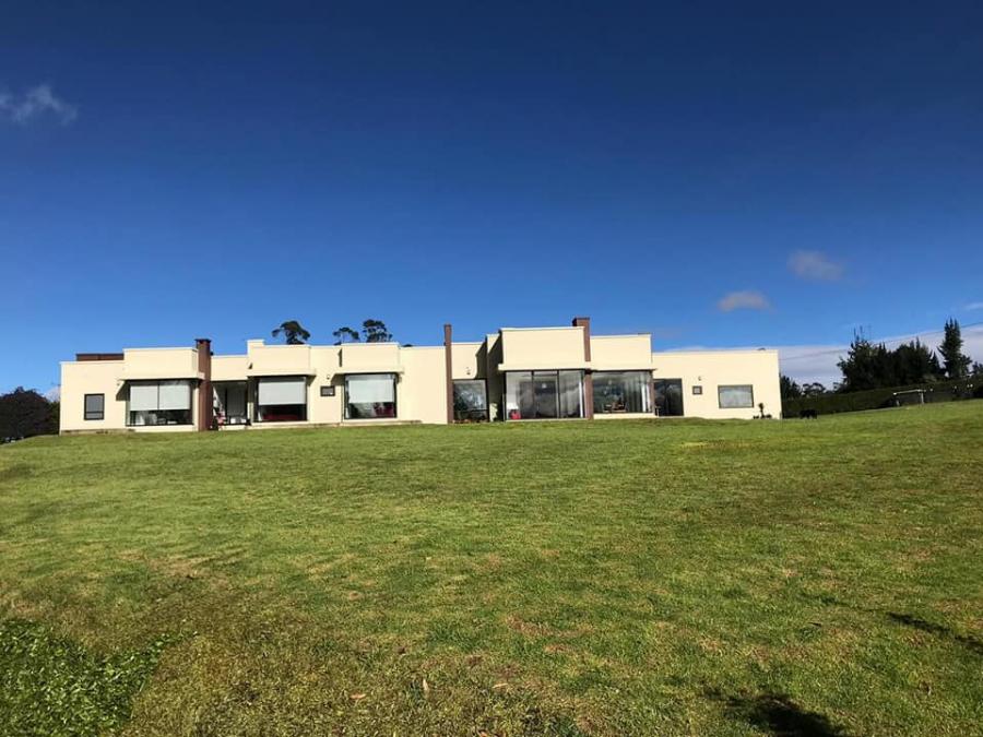 Foto Casa en Venta en VEREDA PIÑUELA, EL ROSAL, Cundinamarca - $ 1.300.000.000 - CAV198434 - BienesOnLine