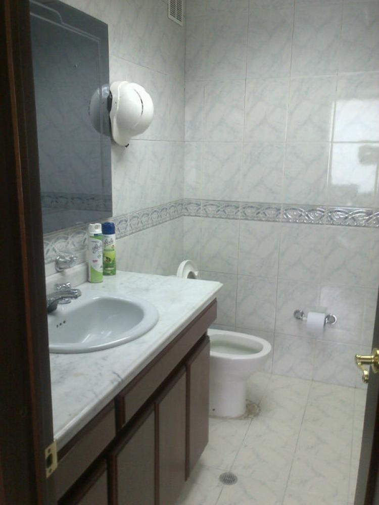 Vendo edificio sector pontevedra 566 m2