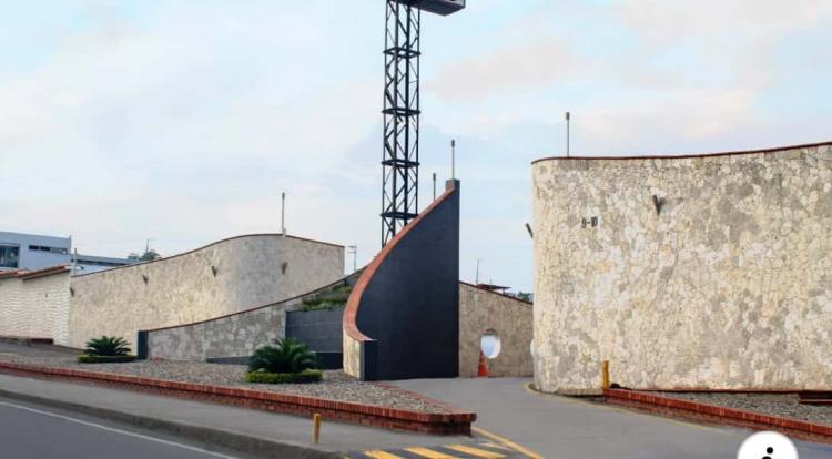 Foto Hotel en Venta en a 500 metros de aeropuerto, Norte de Santander - $ 15.000.000 - HOV160822 - BienesOnLine