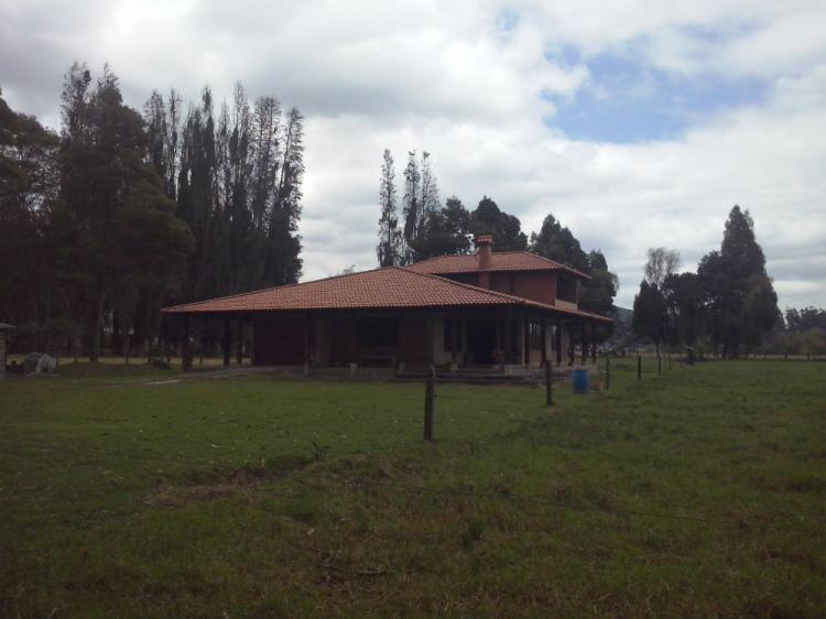 Foto Casa en Venta en , Cundinamarca - $ 850.000.000 - CAV82267 - BienesOnLine